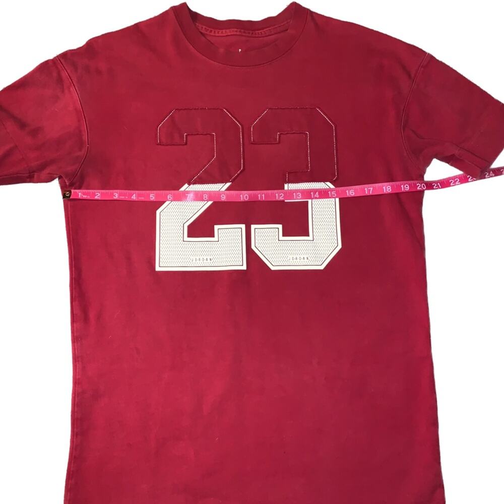 Michael Jordan Tee Shirt, Large Two-Tone #23 on the Front, Men’s Size Small - Picture 9 of 9
